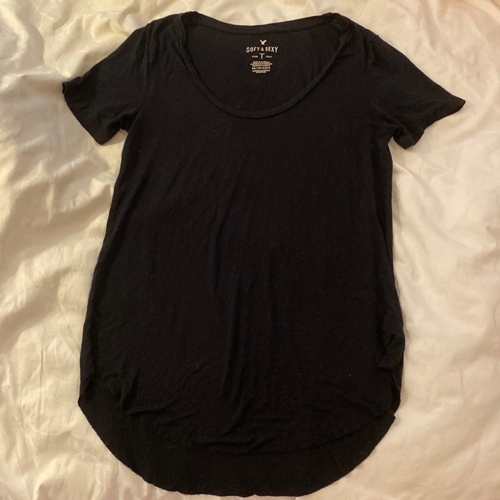 Women’s American Eagle Outfitters Soft & Sexy short sleeve t-shirt.